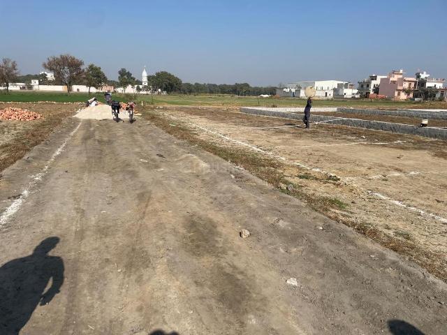 Land for sale in Najafgarh, Delhi