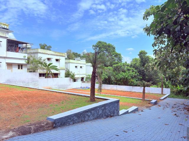 Land for sale in Cochin, Kerala
