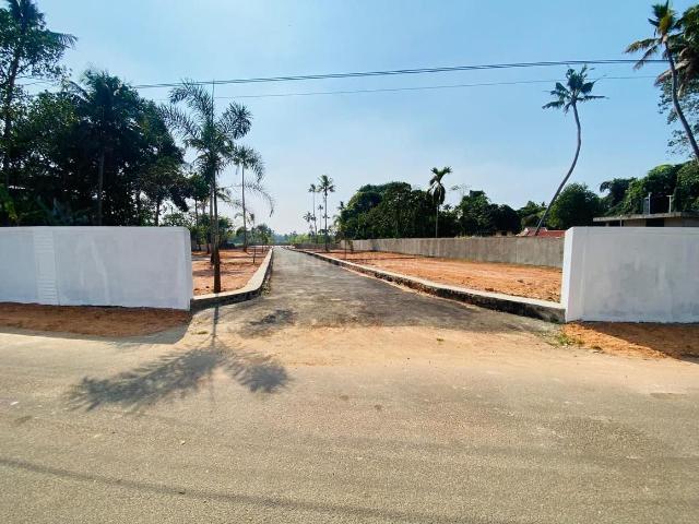 Land for sale in Cochin, Kerala