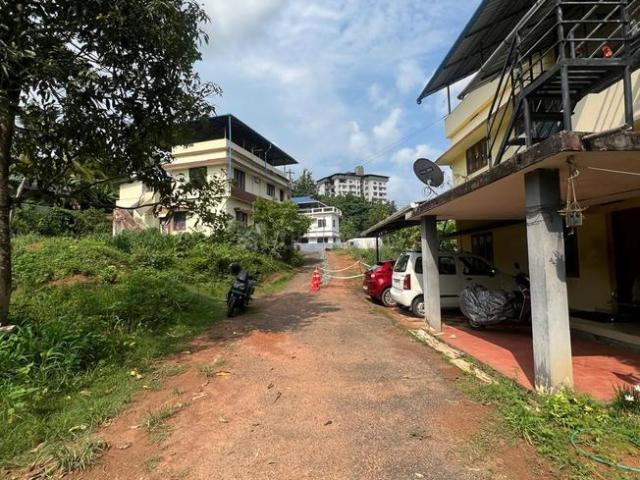 Land for sale in Cochin, Kerala
