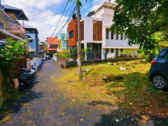 Land for sale in Cochin, Kerala