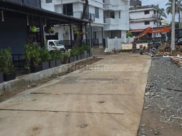 Land for sale in Kalamassery, Ernakulam