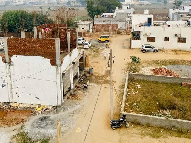 Land for sale in Hariana