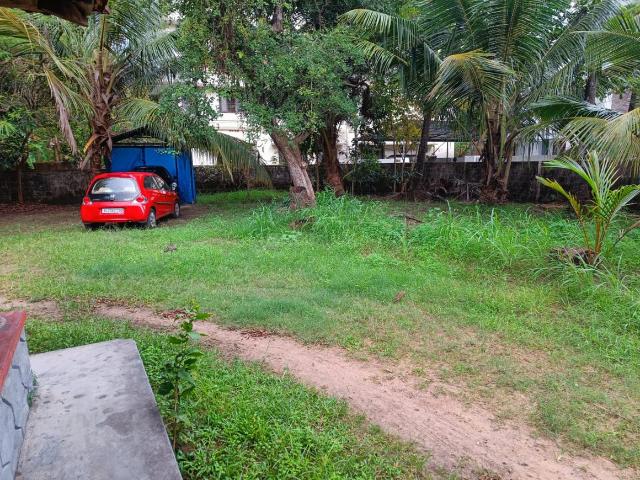 Land for sale in Cochin, Kerala