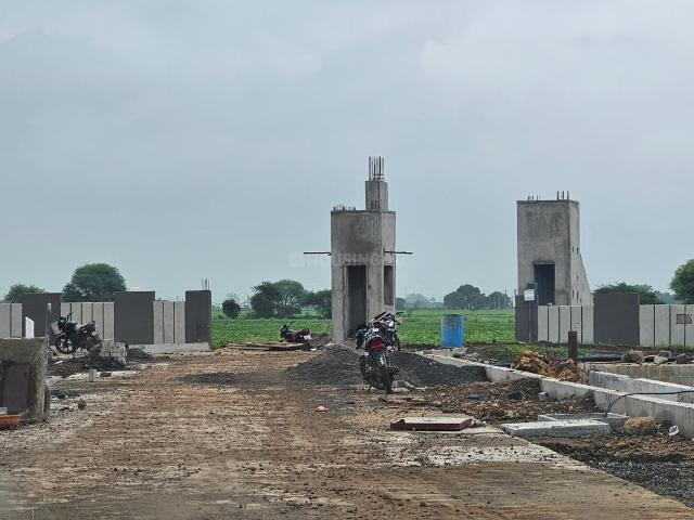 Land for sale in Madya