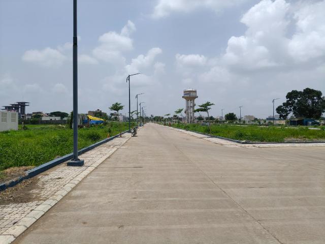 Land for sale in Madya