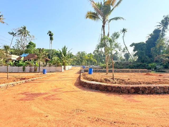 Land for sale in Kanjiramattom, Ernakulam