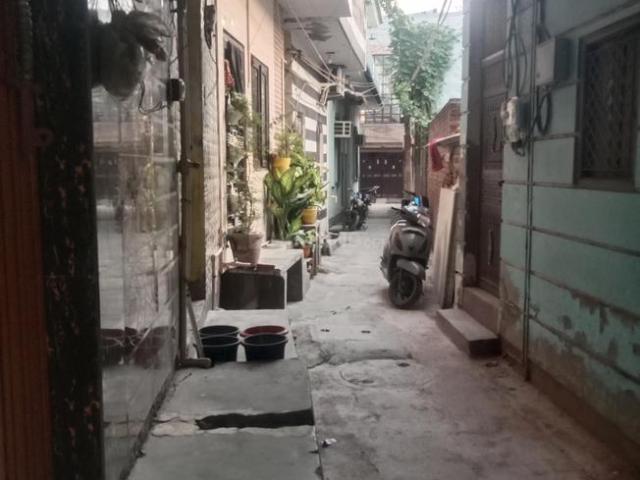 Land for sale in North East Delhi, Delhi