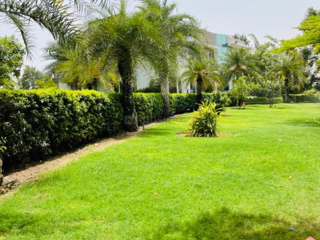 Land for sale in Hariana