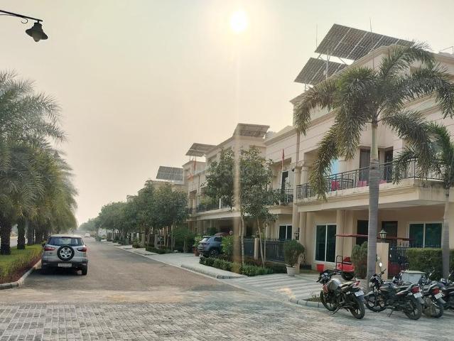 Land for sale in Mohanlalganj, Arunachal Pradesh