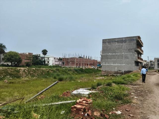 Land for sale in Punjab