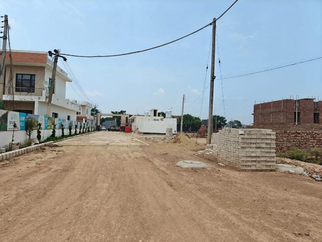Land for sale in Punjab