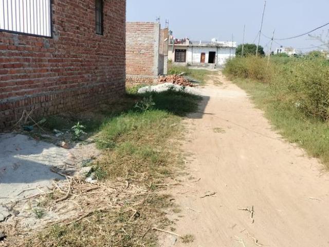 Land for sale in Hariana