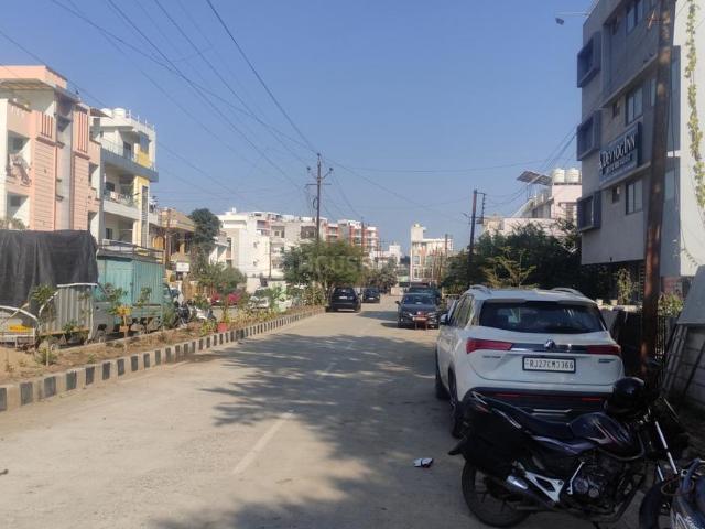 Land for sale in Madya