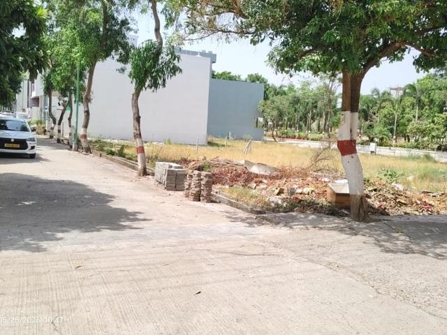 Land for sale in Madya