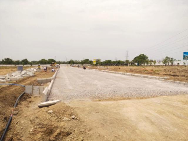 Land for sale in Kollur, Telangana