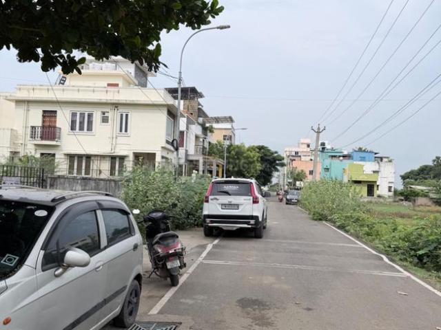 Land for sale in Ambattur, Tamil Nadu