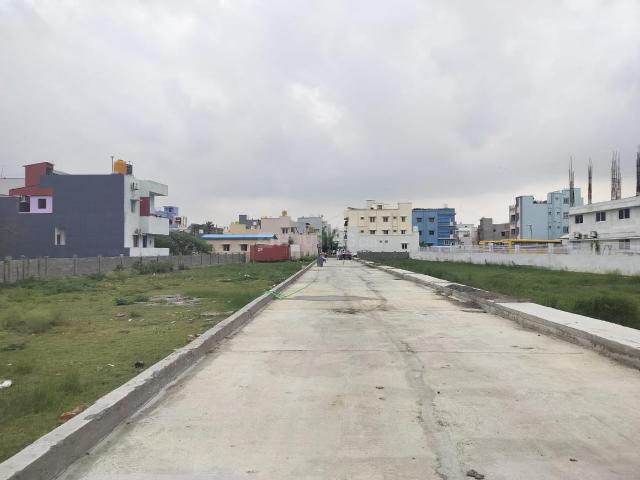Land for sale in Kovur, Thandalam