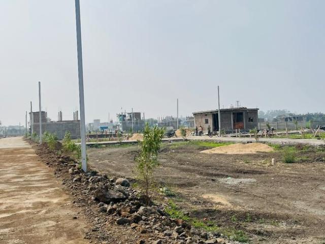 Land for sale in Madya