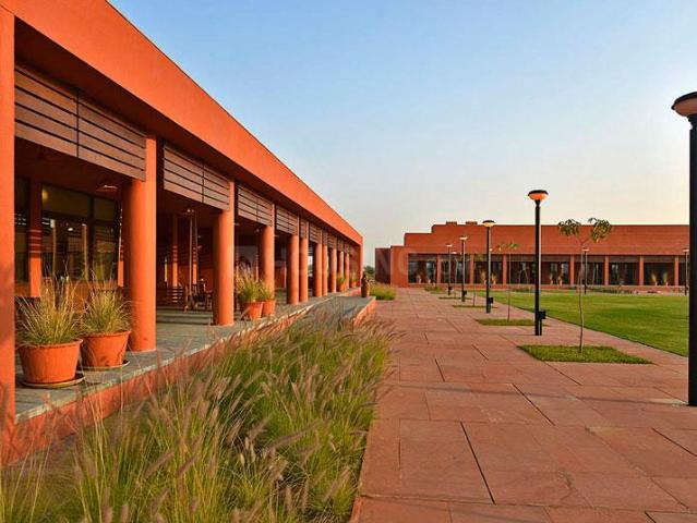 Land for sale in Ahmedabad, Gujarat