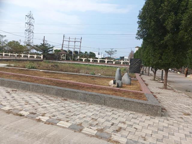 Land for sale in Madya
