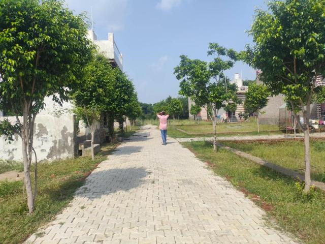 Land for sale in Loni, Ghaziabad