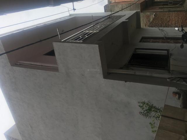 Land for sale in South West Delhi, Deri