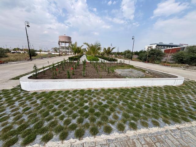 Land for sale in Madya