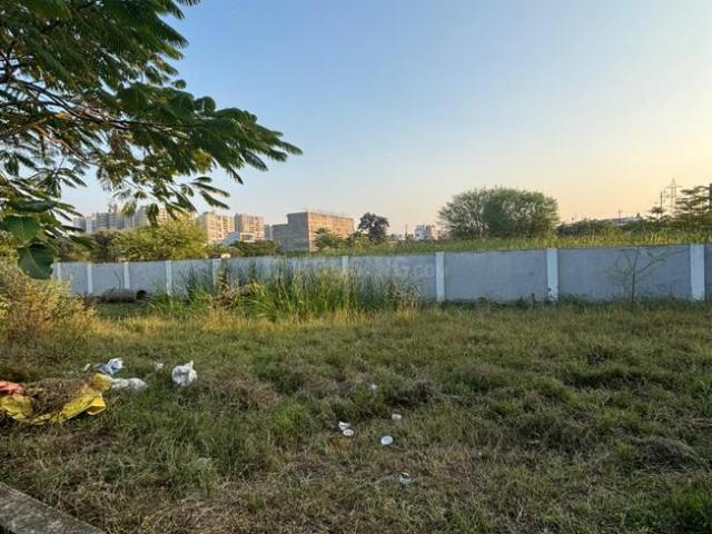 Land for sale in Madya