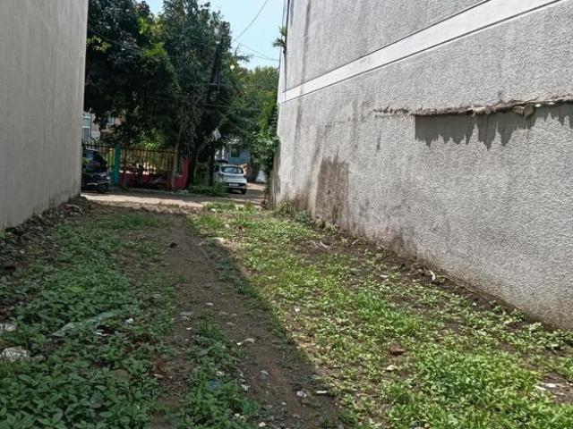 Land for sale in Madya