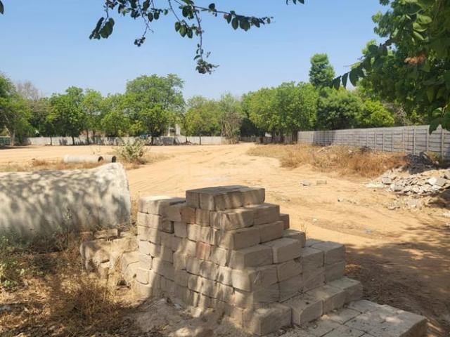 Land for sale in Sarkhej, Gujarat
