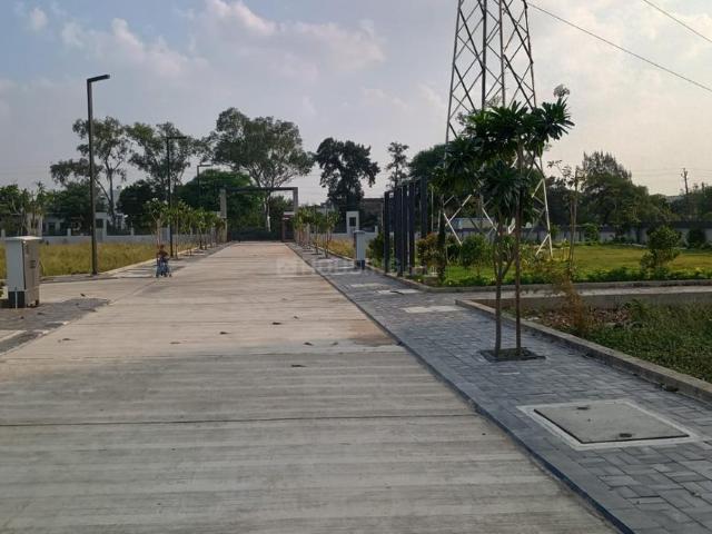 Land for sale in Madya