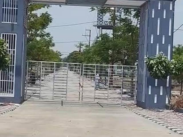 Land for sale in Madya