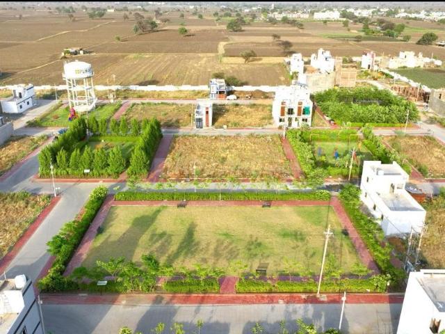 Land for sale in Madya