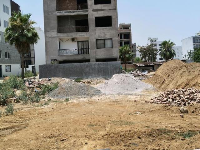 Land for sale in Hariana