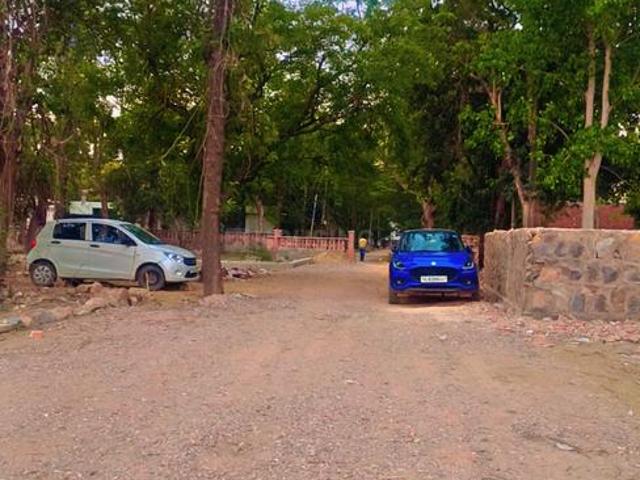 Land for sale in Hariana