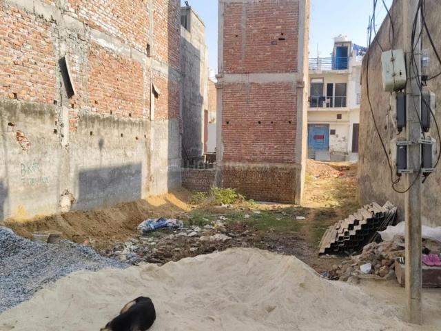 Land for sale in Hariana