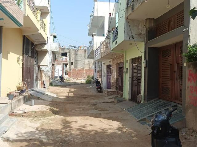 Land for sale in Maruti Kunj, Gurugram