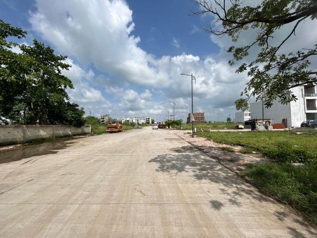 Land for sale in Madya