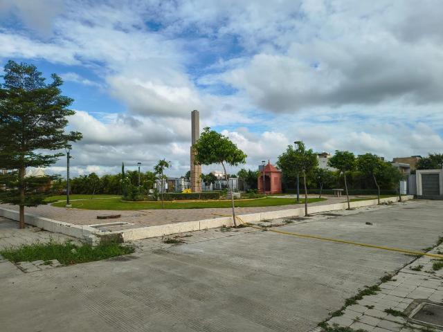 Land for sale in Madya