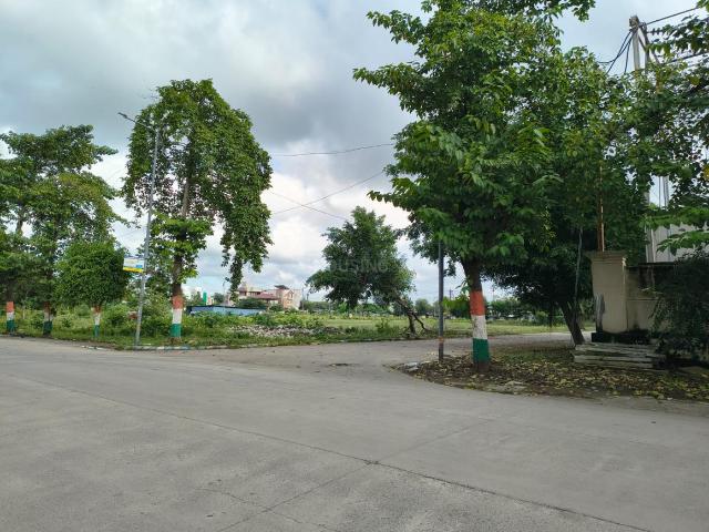 Land for sale in Madya