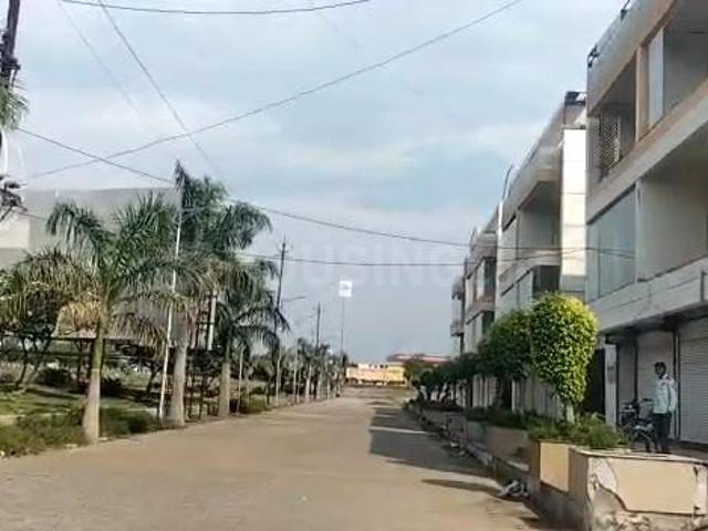Land for sale in Madya