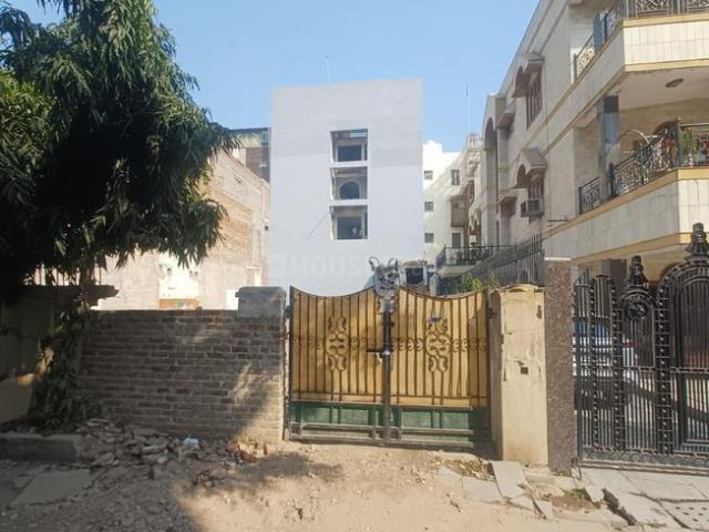Land for sale in North Delhi, Deri