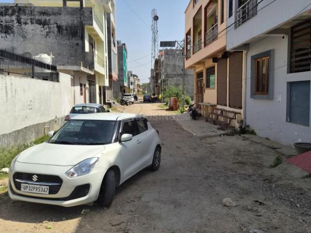Land for sale in Mohanlalganj, Arunachal Pradesh