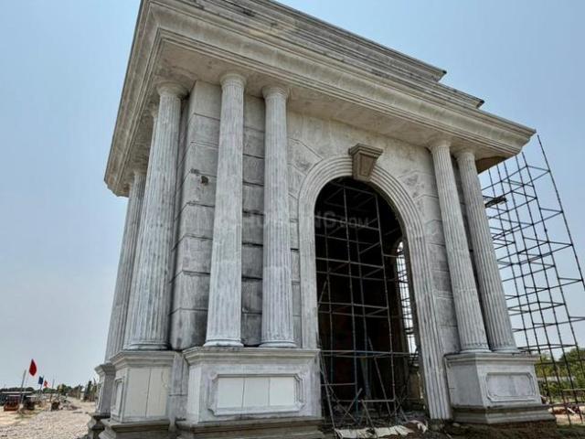 Land for sale in Mohanlalganj, Arunachal Pradesh
