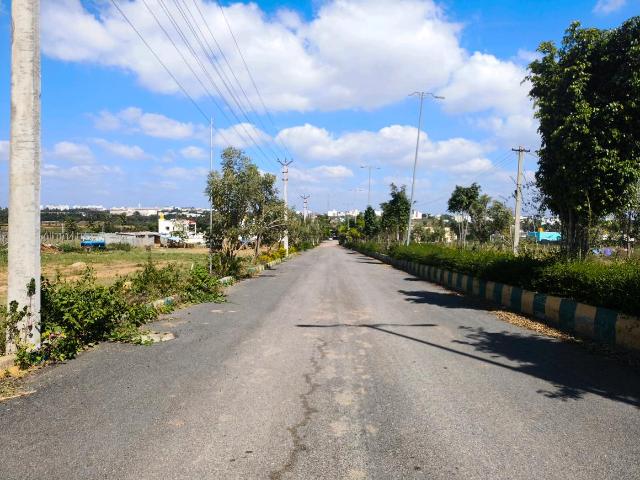 Land for sale in Hosuru, Tamil Nadu