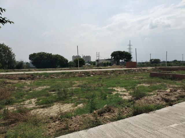 Land for sale in Ghaziabad