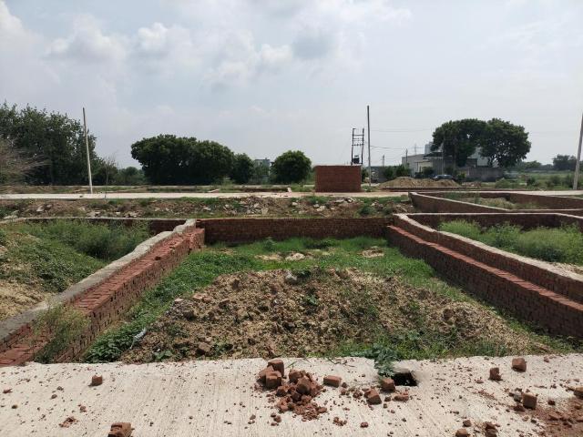 Land for sale in Ghaziabad