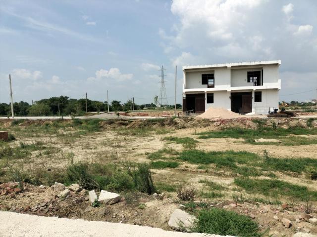 Land for sale in Ghaziabad