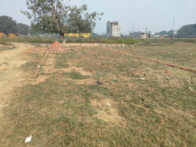 Land for sale in Gautam Buddha Nagar, Uttar Pradesh